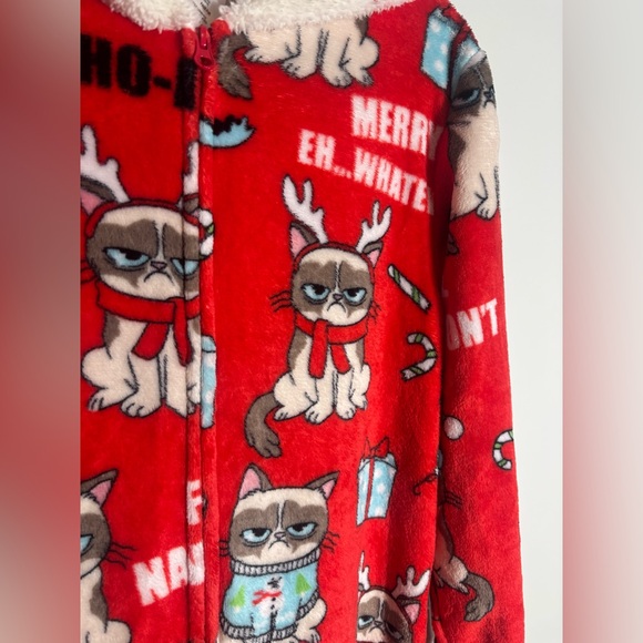 Grumpy Cat Hooded Union Suit Pajamas Women’s L Christmas Cozy Zip One-Piece - Picture 4 of 6